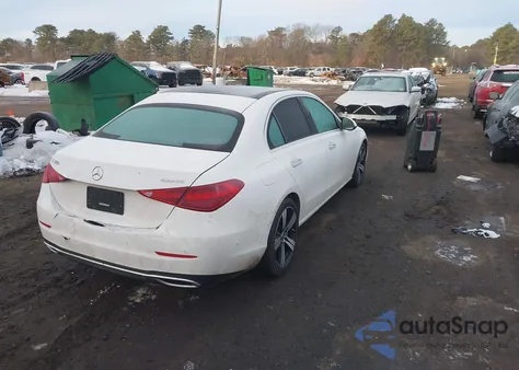 2025 Mercedes-Benz C 300 из США, поврежденный, VIN W1KAF4HB1SR249184